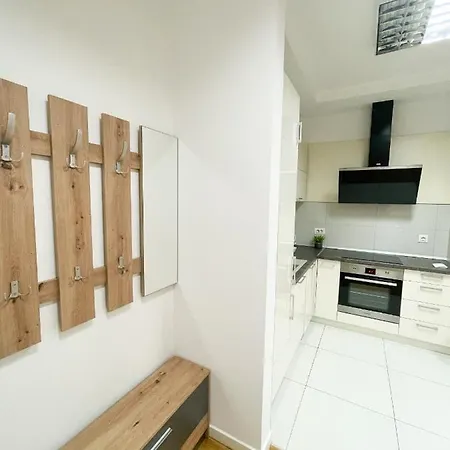 Hedonist-modern Urban A Blok * Belgrade