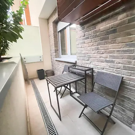 Apartment Hedonist-modern Urban A Blok *